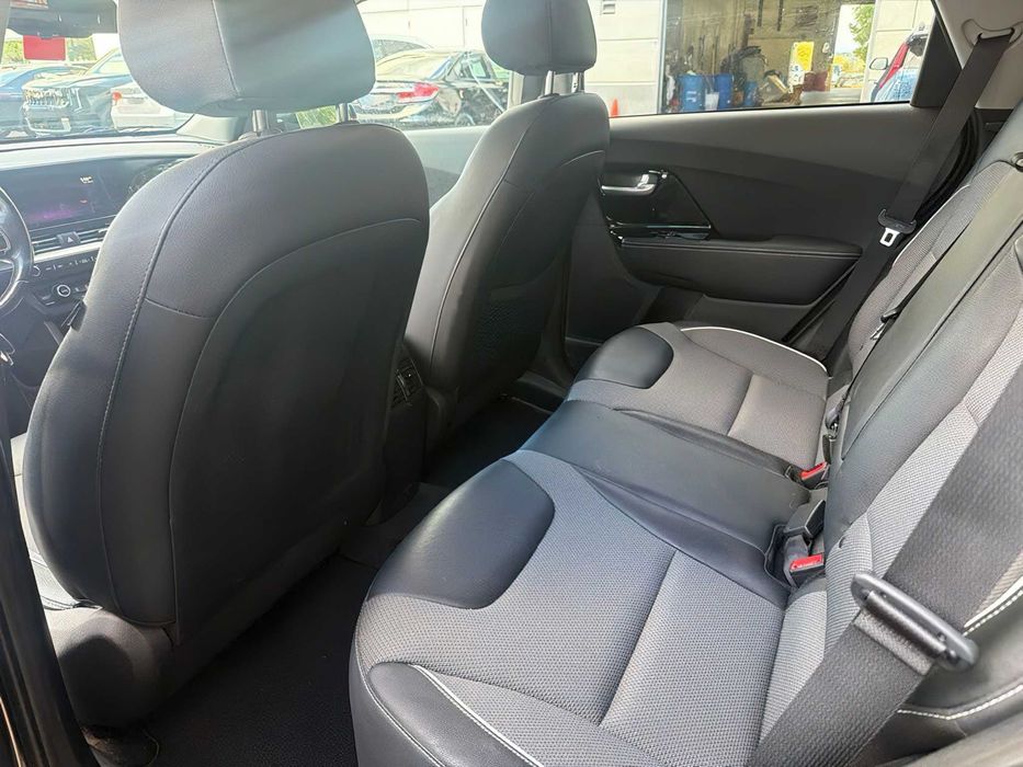 Kia Niro EV      2021
