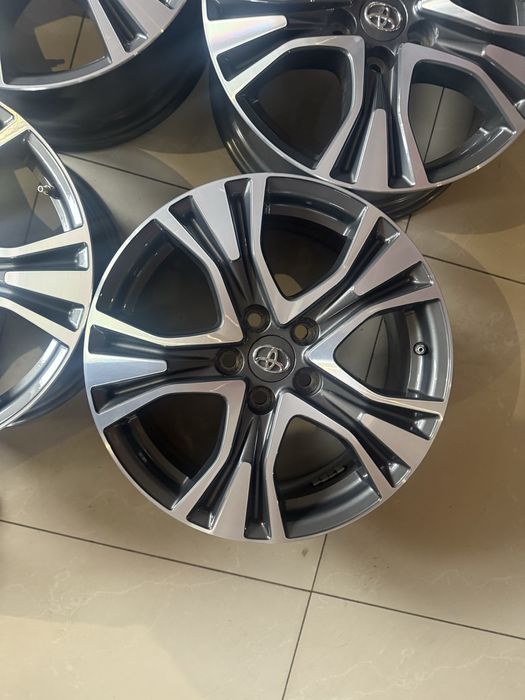 Диски оригінал Toyota RAV4 r17/5/114.3 Camry CHR Тойота
