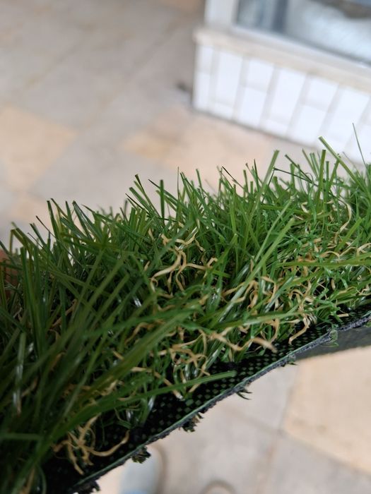 Relva sintetica de qualidade superior.