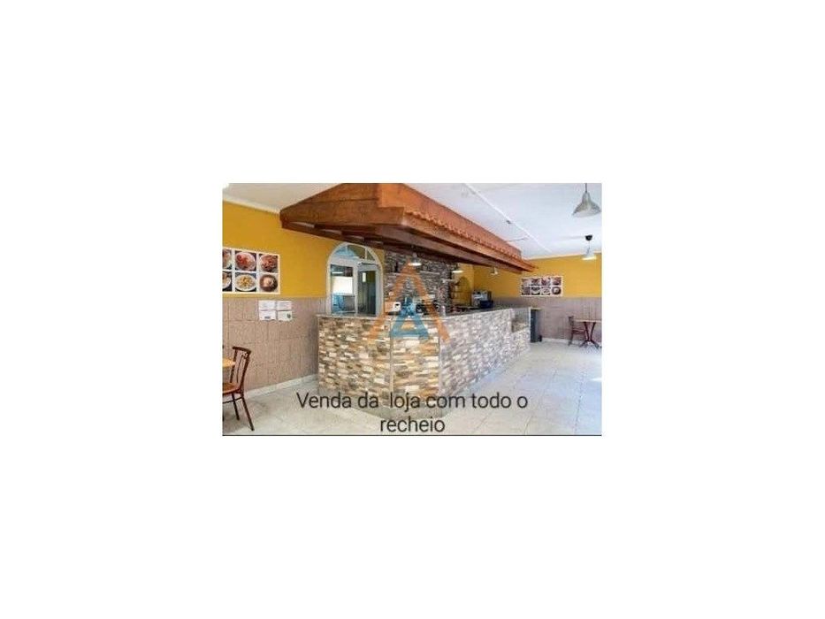 Espaço Comercial à venda em Arcozelo - Vila Nova Gaia