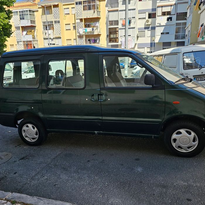 Nissan Vanette Cargo 2.3 D GX