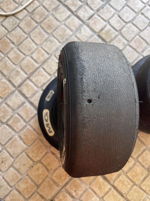 Pneus kart semi novos cadete