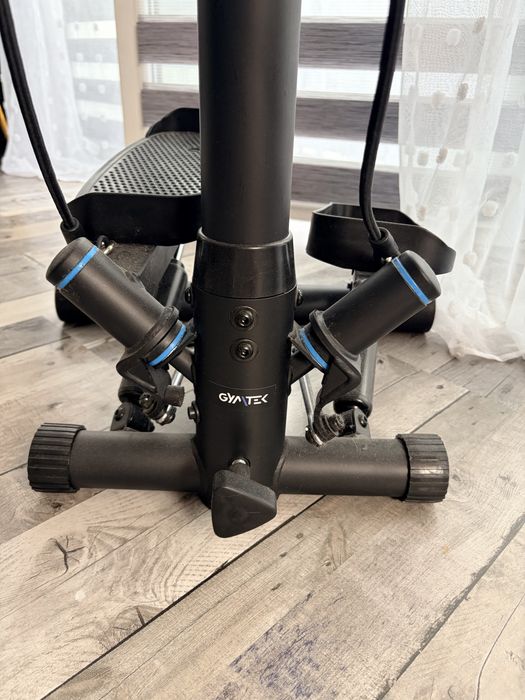 Stepper skrętny GYMTEK z linkami oporowymi i licznikiem LCD