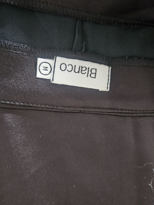 Saia preta Blanco tamanho M