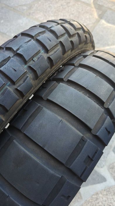 Pneus Pirelli STR - 90/90/21 + 150/70/18