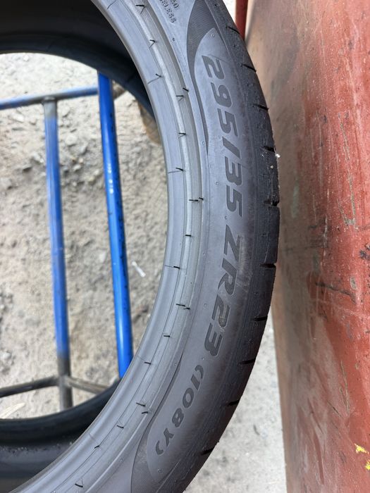 295/35/23 R23 Pirelli P Zero PZ4 літо 2 шт ціна за 1 шт