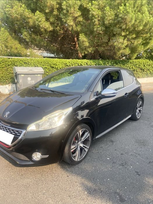 Peugeot 208 GTI 1.6 — photo 2