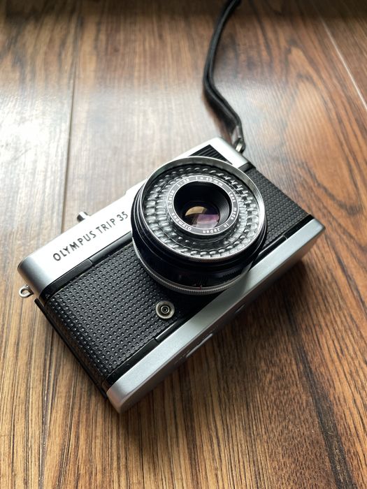 Olympus Trip 35+etui