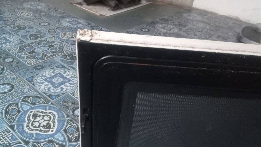 Микроволновая печь (+конвекция )- духовка, Samsung CE101KR с функцией