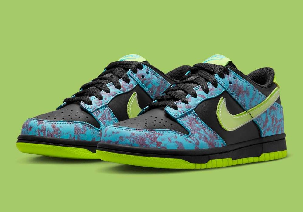 Оригінал Кросівки Nike Dunk Low SE DV1694-900 EUR 38
