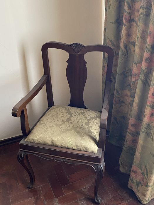 Mobília de casa de jantar Queen Anne, vintage, anos 50.