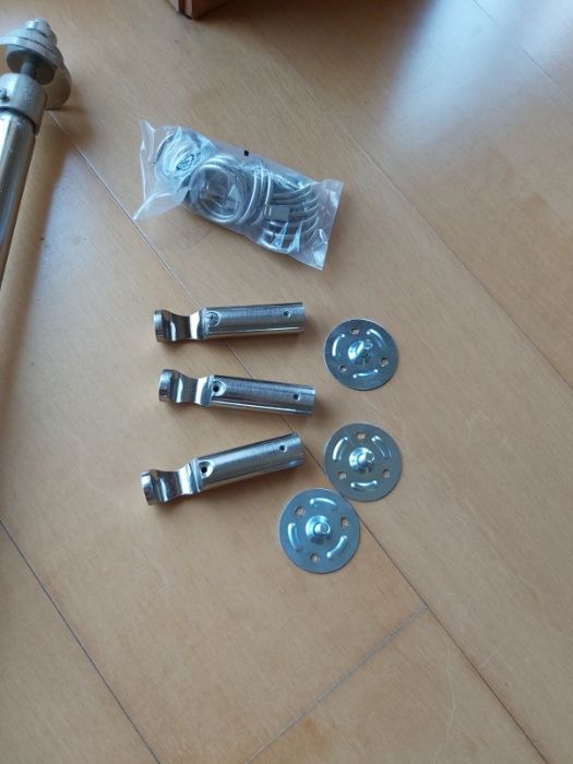 Varão para cortinados