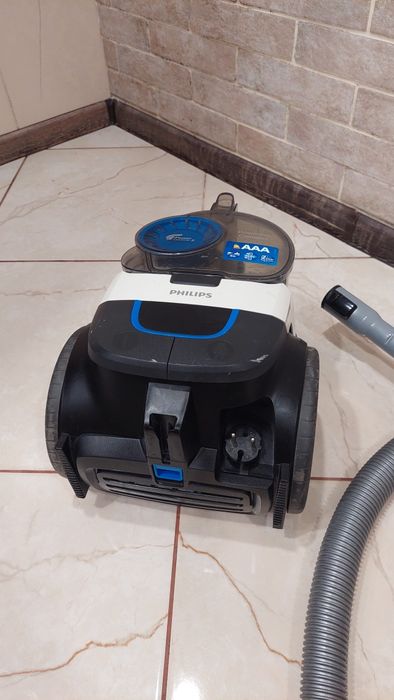 Пилосос Philips Філіпс безмішковий