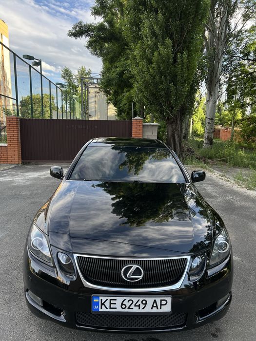 Продам лексус gs300