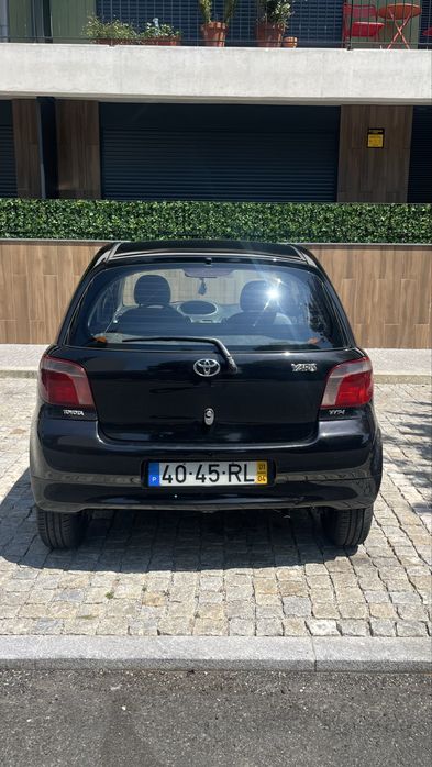 Toyota Yaris — fotografia 2