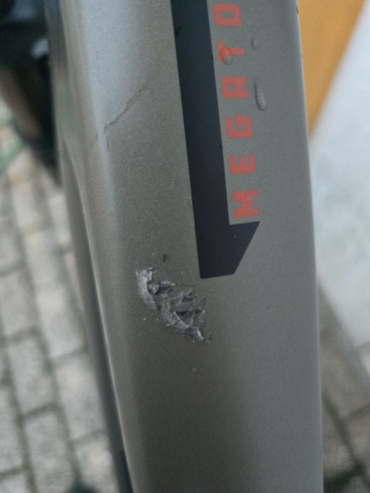 Santa Cruz Megatower V2 - Tamanho L