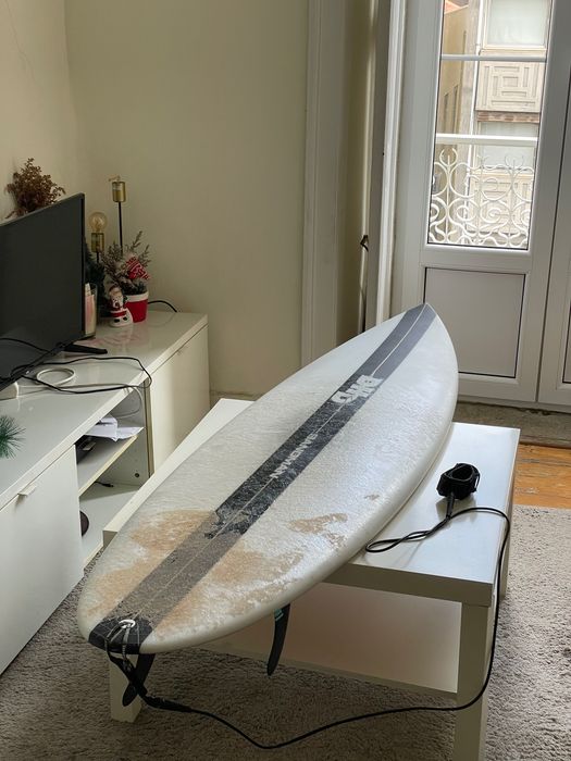 Surfboard - DHD Sandman 6’2 complete setup for sale