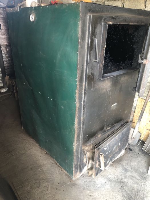 Продам твердопаливний котел