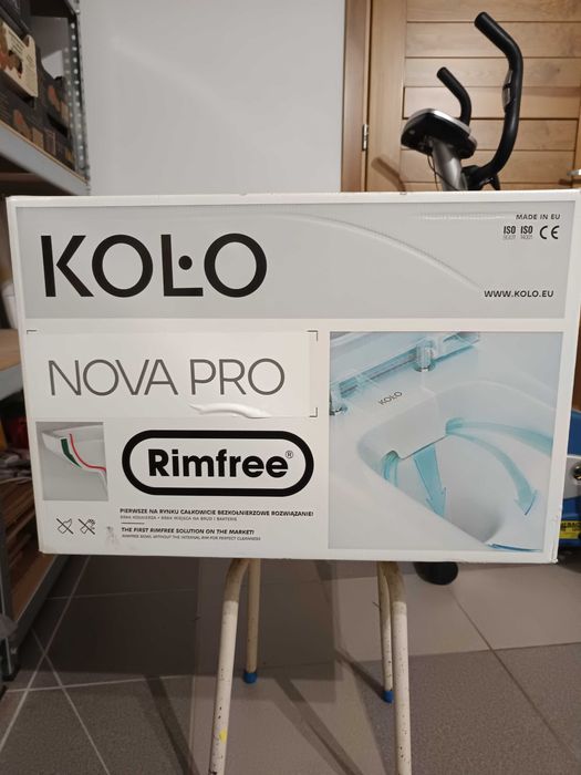 miska wisząca do WC + deska Koło Nova Pro