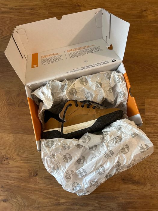 Sapatos-sapatilha camel Timberland 44