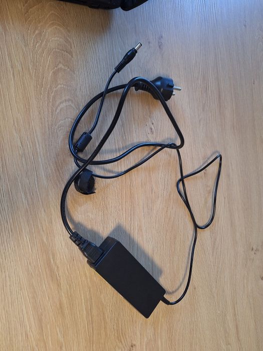 Laptop ASUS K52J, sprawny, Intel Core i3, 6GB RAM, HDD 640GB