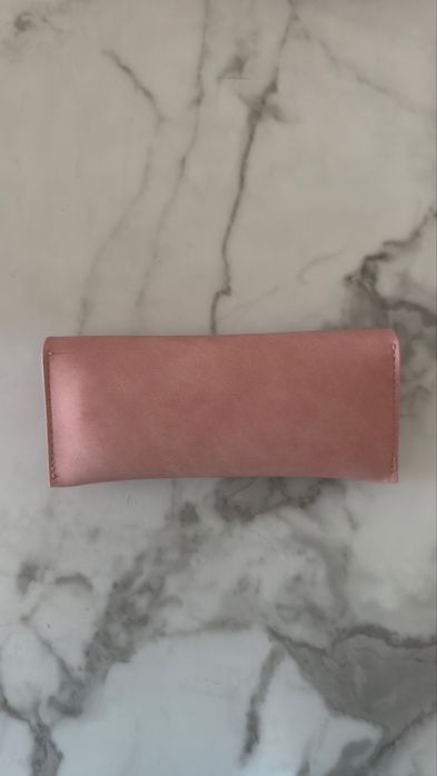 Caixa de oculos miumiu