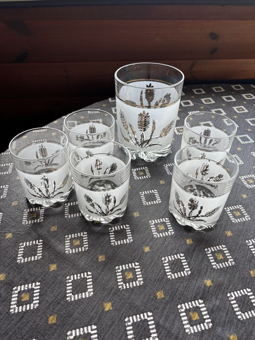 Szklanki do whisky plus pojemnik na lód