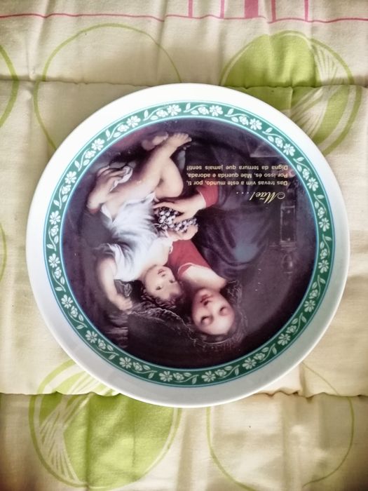 Porcelana Pratos decorativos como novos