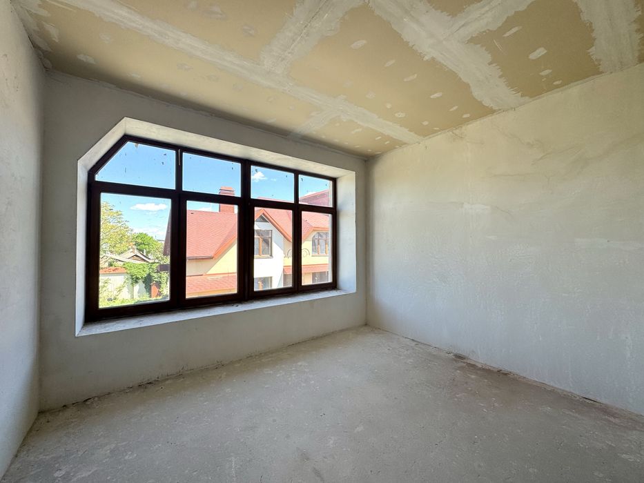 Продажа Таунхауса в центре города