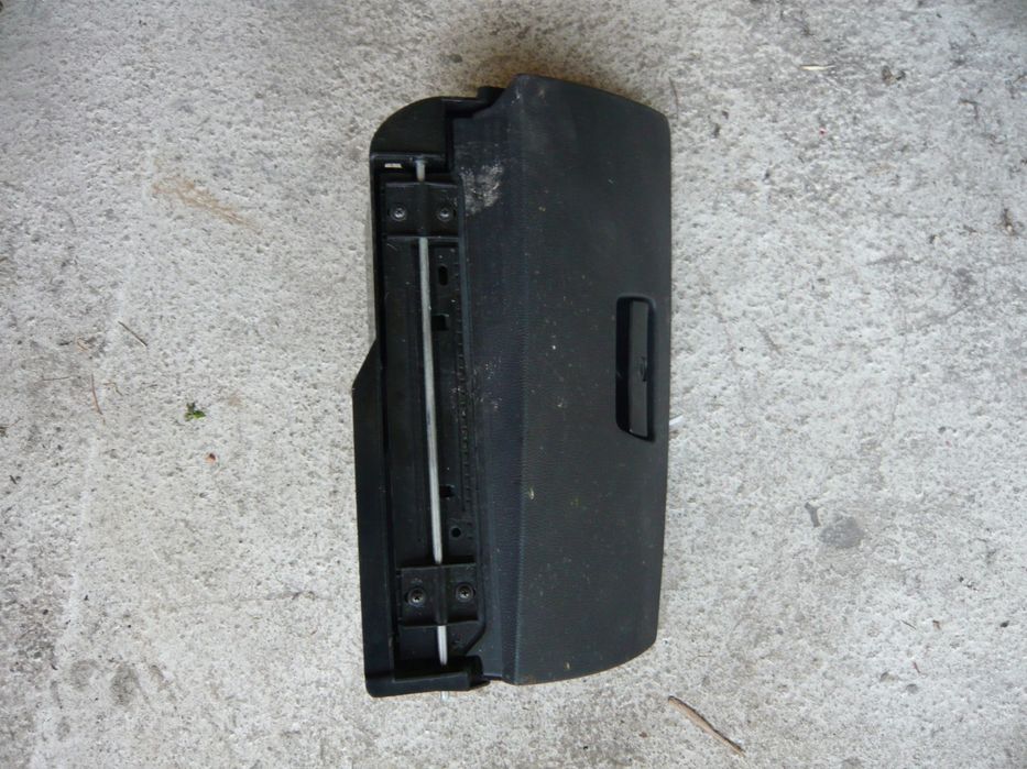 schowek deski pasażera 51167075479 bmw serii 3 e90