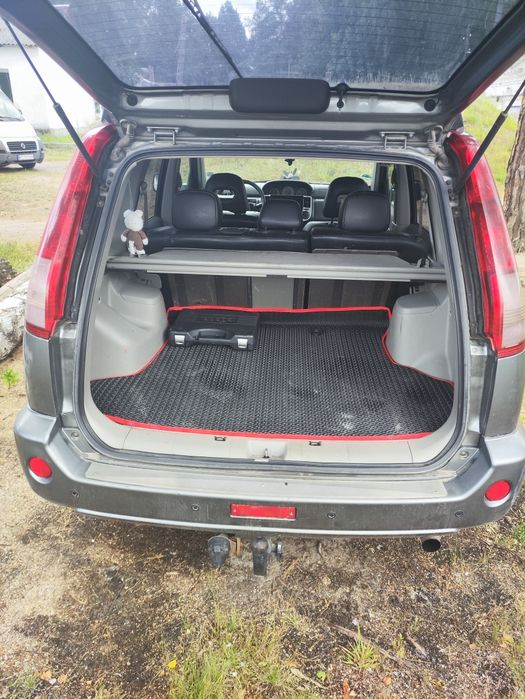 Nissan X-Trail 2006 2.2 TDI 4x4 Механика 6ст КожаNissan X-Trail 2006 2.2 TDI 4x4 Механика 6ст Кожа