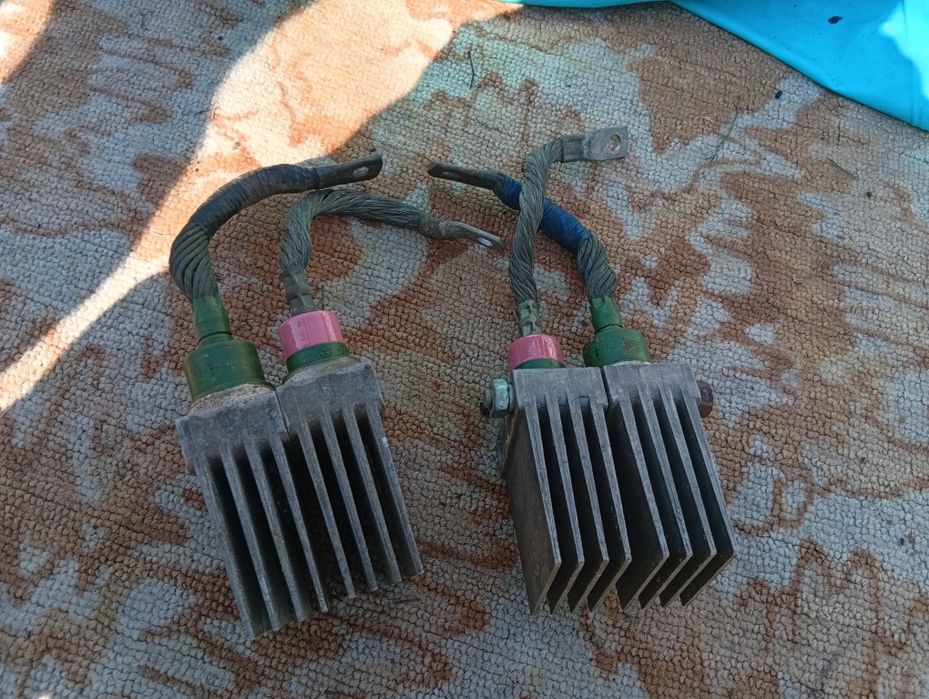 Продам силовий діод В-200