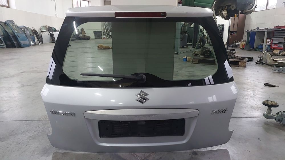 Ляда /Кришка багажника для Suzuki SX4 2006-2012