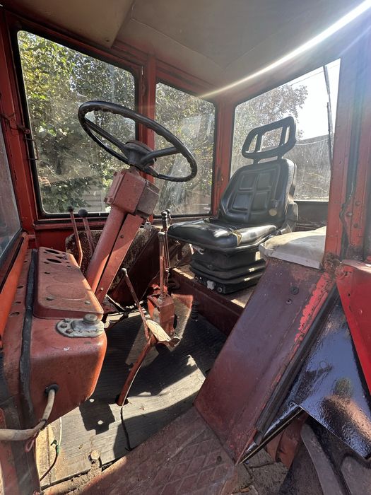 Продам трактор ВТЗ т 25