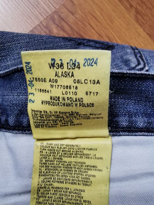WRANGLER Alaska W36 L34 spodnie jeansowe jeansy made in Polska
