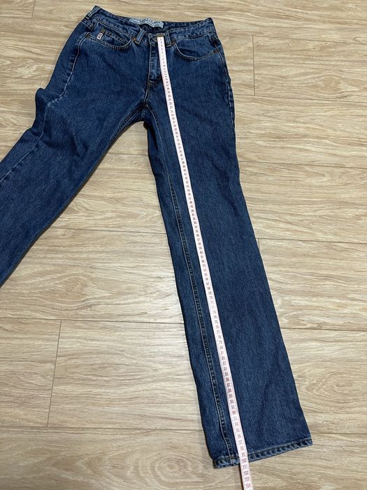 Жіночі джинси Guess 28 розмір