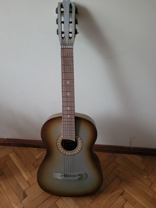 Gitara akustyczna