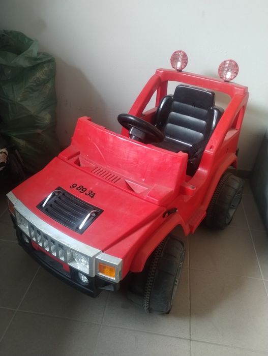 Auto, autko na akumulator, pojazd elektryczny, Jeep