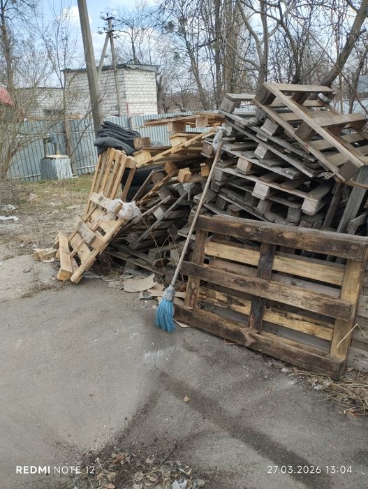 Продам на дрова самовывоз