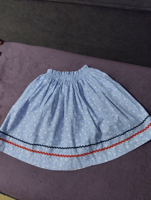 Spódniczka dziewczęca
