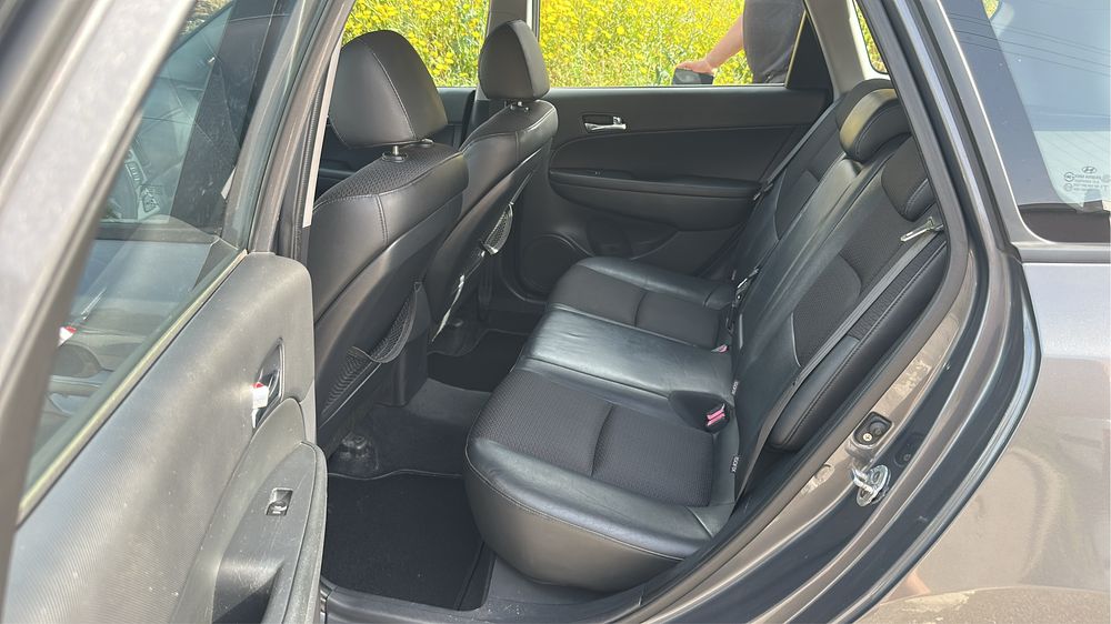 Hyundai i30 cw 1.6crdi nacional