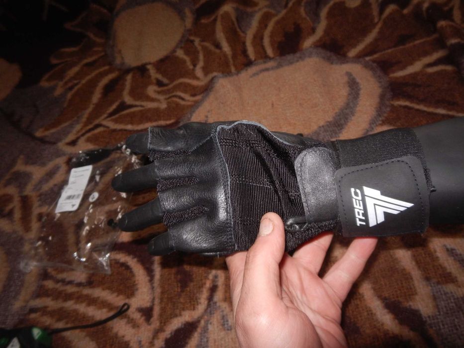 Wyprzedaż->Rękawiczki  trec GLOVES  STRIPE BLACK rozm. XL-siłownia