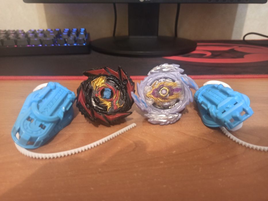 Продам Beyblade 5 сезон