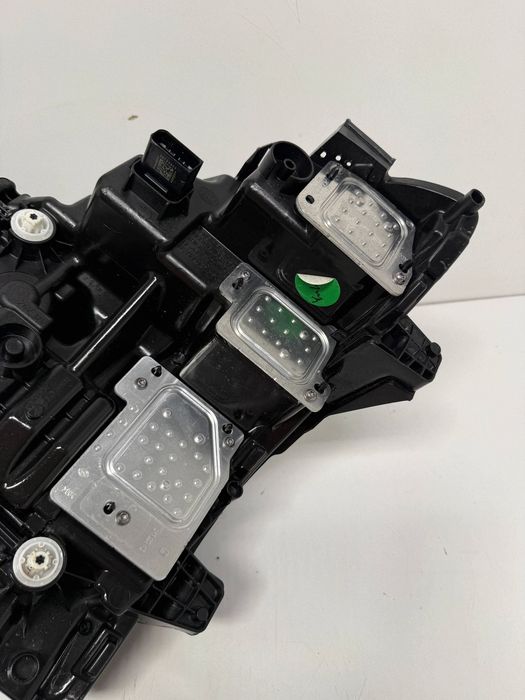 lampa przód przednia prawa polestar 4 iv full led 80029299 europa