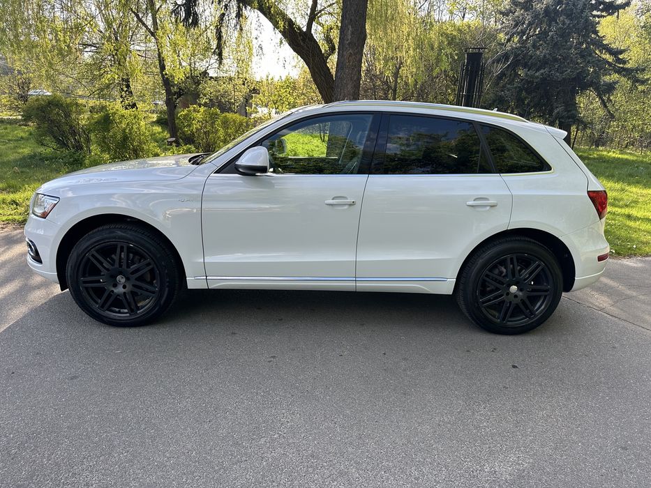 Audi Q5 8r hybrid quattro