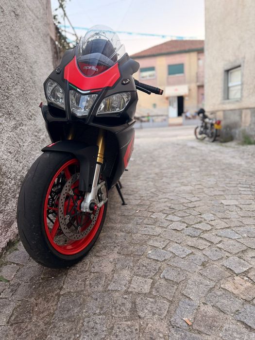 Aprilia RSV4RR 2017