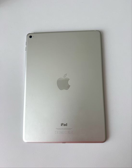 iPad планшет від Apple