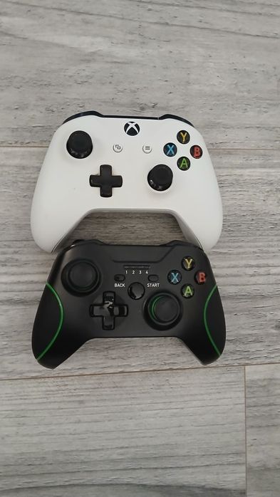 X box One S z grami i padami