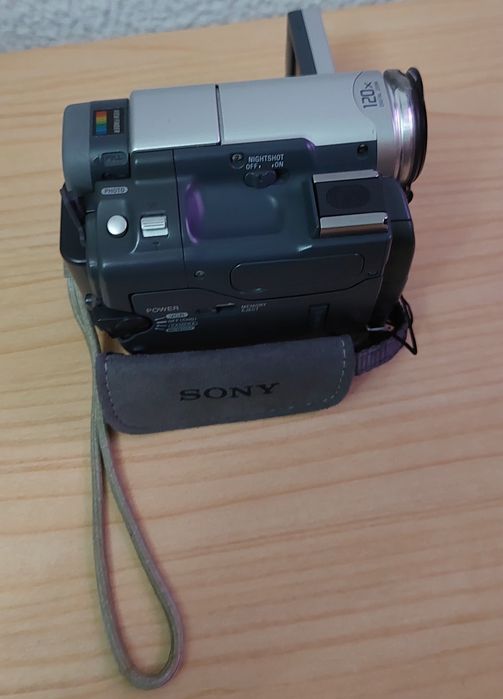 Handycam DCR-TRV33E