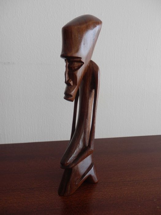 5 Estatuetas em sândalo